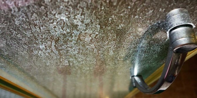 ПРОФИЛАКТИКА ОТЛОЖЕНИЯ ИЗВЕСТКОВОГО НАЛЕТА НА СТЕКЛЕ ДУШЕВОЙ КАБИНЫ